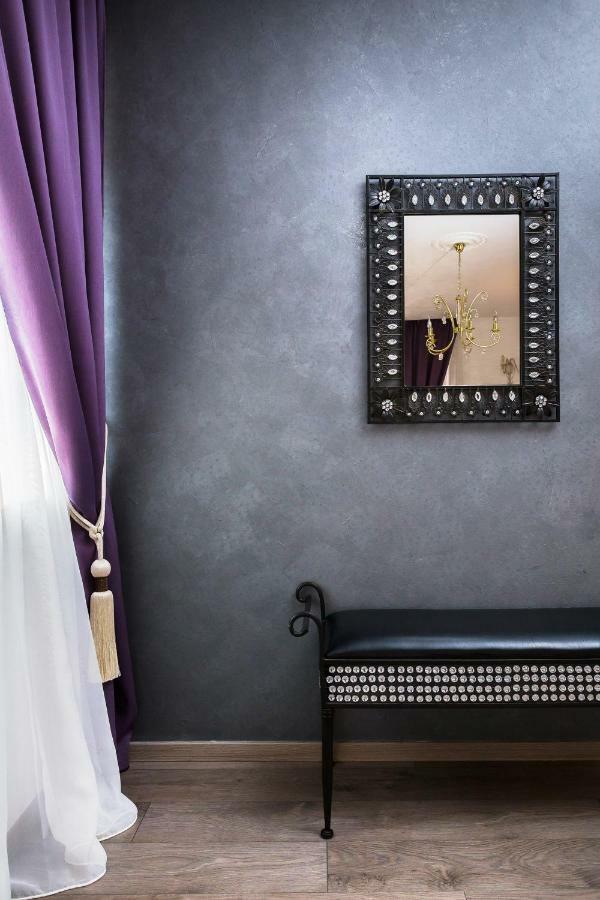 Romantic Luxury krevet i doručak 4*